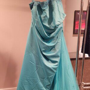 Rachel Allan P6036W Size 26